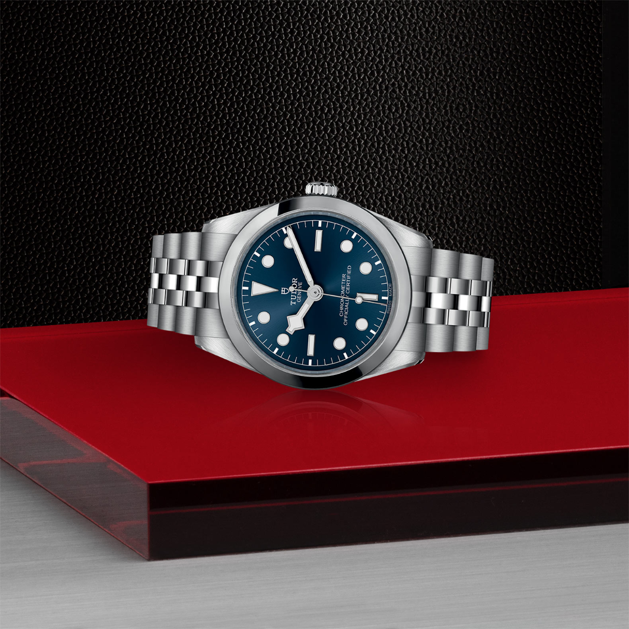 Reloj tudor black best sale bay